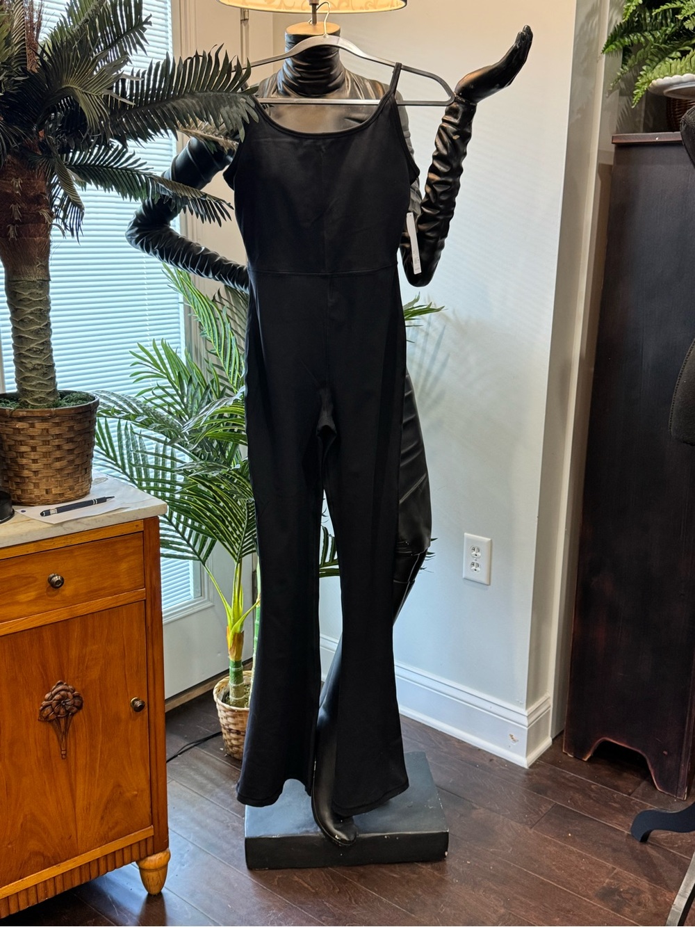 Sleek Black Sleeveless Wide-Leg Jumpsuit